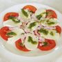 Garden Hotel Schellerhau.Vorspeise.Caprese Tomaten und Mozarellascheiben.hotels/7cdb5d6c97e068fffd2d99144ca195676d890586/item/garden-hotel-schellerhau-caprese-tomaten-und-mozarellascheiben-41177.jpg