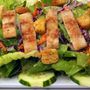 Caesar Salad mit gebratenen Hähnchenbruststreifen