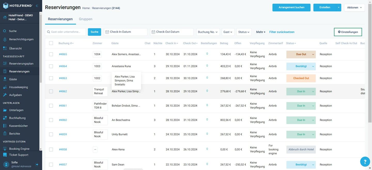 Personalize your Reservation grid with flexible viewing options