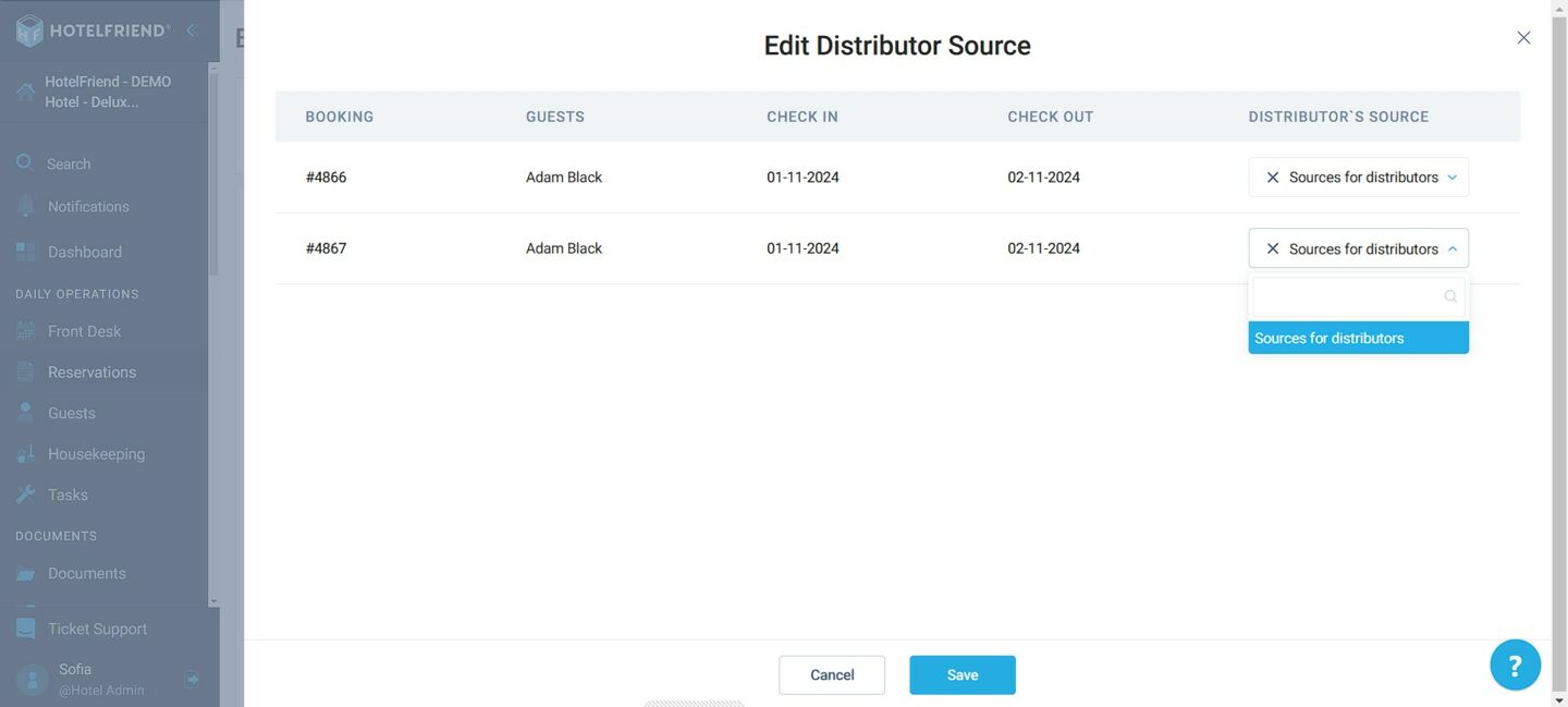 This field is also displayed in group booking cards, with multi-action editing enabled for group bookings. 