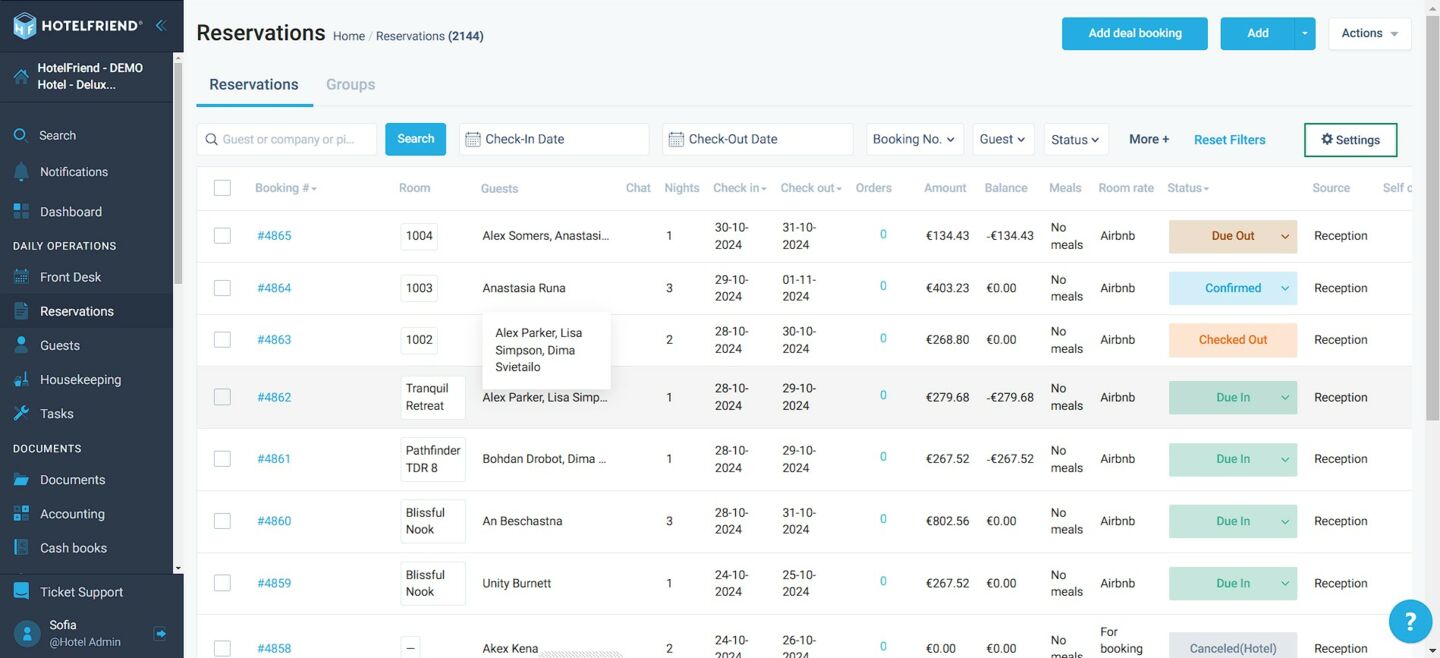 Personalize your Reservation grid with flexible viewing options