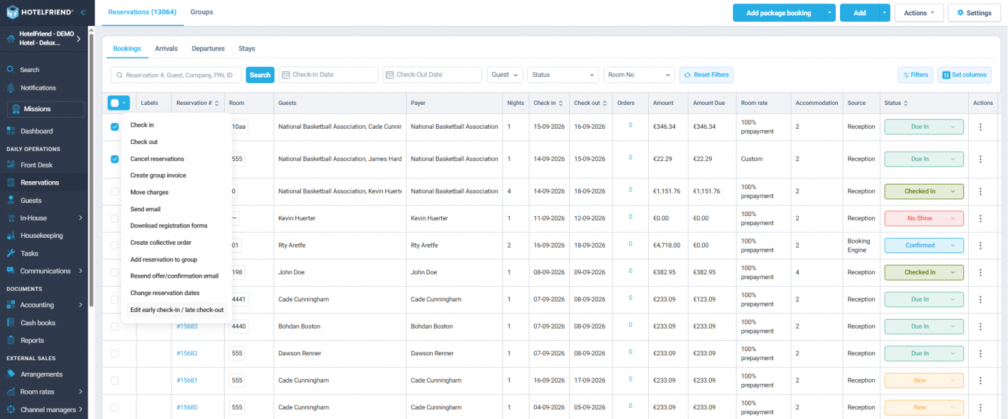 Bulk action for editing Early Check-in and Late Check-out in Reservations