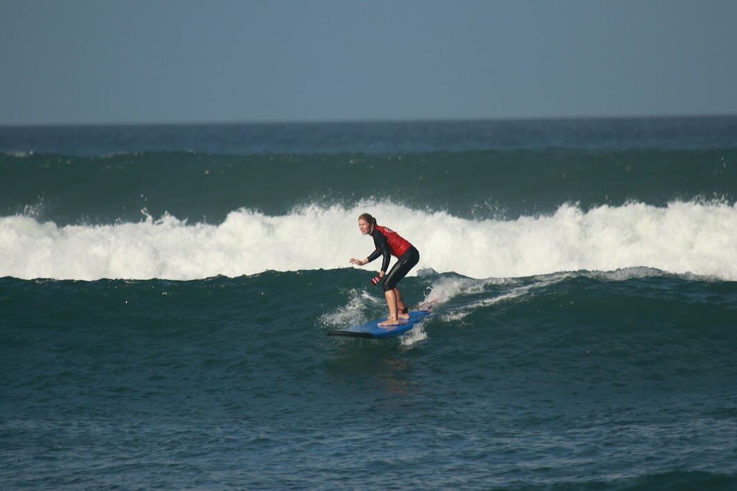 Surfing, Bali